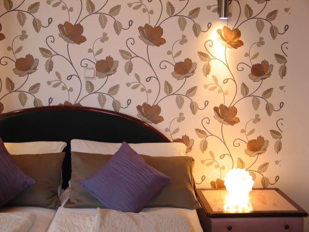 Kro Restaurant Landgasthof Zum Wiesengrund 3*